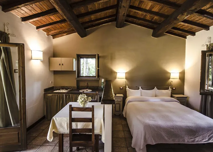 Parco Dei Cimini Alloggio per agriturismo Canepina
